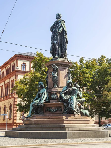 Munich Germany August 2018 Sculpture Decorates Area Old City Alstadt — Stock Photo, Image