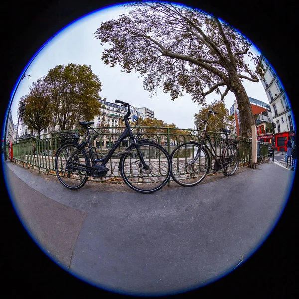 Paris France October 2018 Urban View Cloudy Autumn Morning Two — Stock Photo, Image