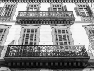 Las Palmas de Gran Canaria, İspanya, 6 Ocak 2018 üzerinde. Tipik şehir mimarisi, cephe parçası. 