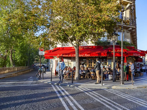 Paris France Octobre 2018 Une Vue Urbaine Petites Tables Café — Photo