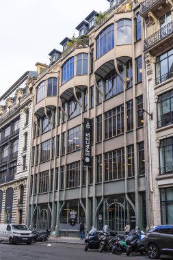 Paris, Fransa, üzerinde 26 Ekim 2018. Tipik şehir tarihi ile sokak bina.