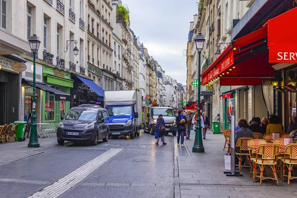 Paris França Outubro 2018 Típica Rua Cidade Com Edifício Histórico — Fotografia de Stock