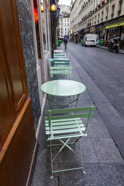 Paris Frankreich Oktober 2018 Typische Pariser Straße Morgen Cafétische Unter — Stockfoto