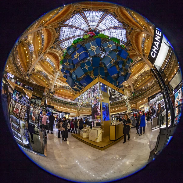 París Francia Octubre 2018 Principal Piso Comercial Tienda Galeries Lafayette —  Fotos de Stock