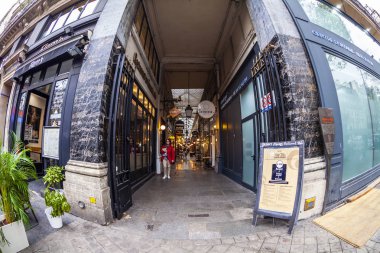 Paris, Fransa, üzerinde 26 Ekim 2018. Eski Paris geçiş içine giriş 