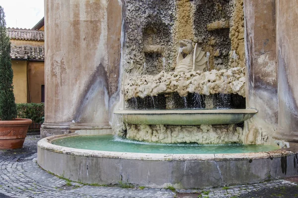 Rome Italie Mars 2017 Ancienne Fontaine Sur Territoire Des Jardins — Photo