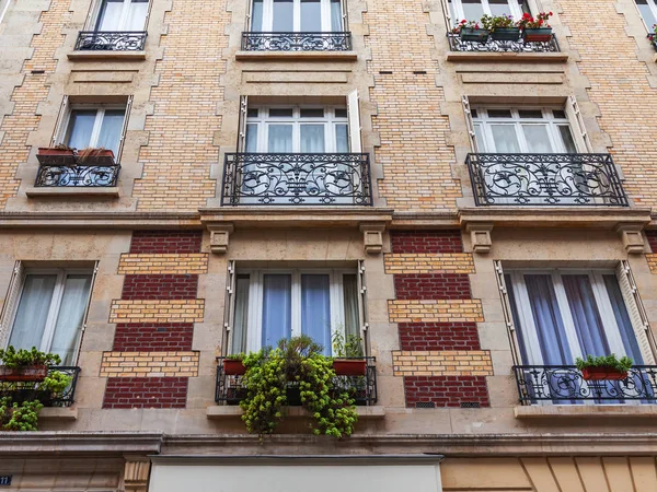 Paris France Octobre 2018 Détails Architecturaux Typiques Des Façades Bâtiment — Photo