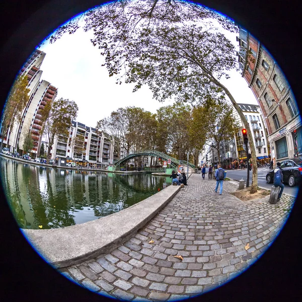 París Francia Octubre 2018 Vista Urbana Mañana Nublada Otoño Terraplén — Foto de Stock