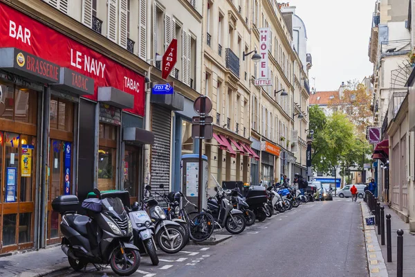 Parijs Frankrijk Oktober 2018 Typische Stad Straat Met Historisch Pand — Stockfoto