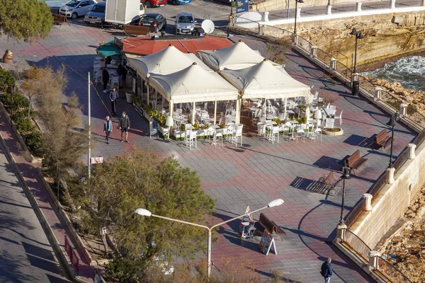 Sliema Malta Gennaio 2019 Attraente Caffè Sotto Tende Bianche Sulla — Foto Stock