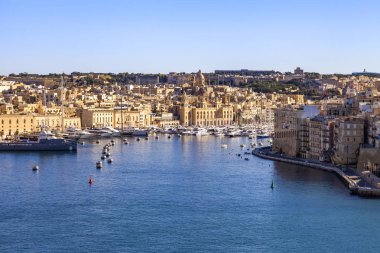 Valletta, Malta, üzerinde 8 Ocak 2019. Anket platformu bir görünümden pitoresk Körfez ve üç şehirler