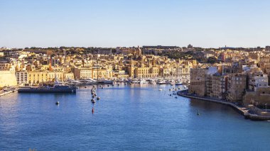 Valletta, Malta, üzerinde 8 Ocak 2019. Anket platformu bir görünümden pitoresk Körfez ve üç şehirler