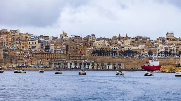 Valletta Málta Január 2019 Panorámás Kilátás Nyílik Városra Tenger — Stock Fotó