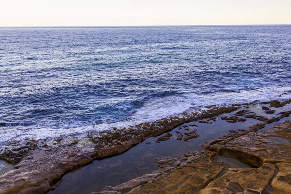 Pittoresco Paesaggio Marino Acqua Illuminata Dal Sole — Foto Stock