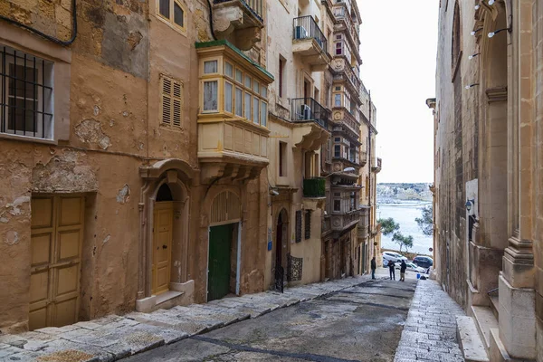 Valletta Malta Janeiro 2019 Complexo Arquitetônico Rua Cidade Velha Varandas — Fotografia de Stock