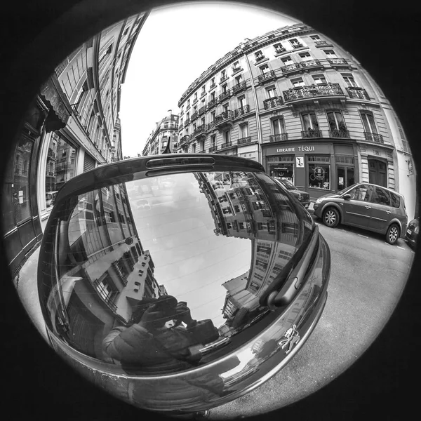 Paris France October 2018 Typical City Street Historical Building Fish — Stock Photo, Image