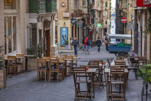 Valletta Malta Janeiro 2019 Pessoas Vão Longo Movimentada Rua Comercial — Fotografia de Stock