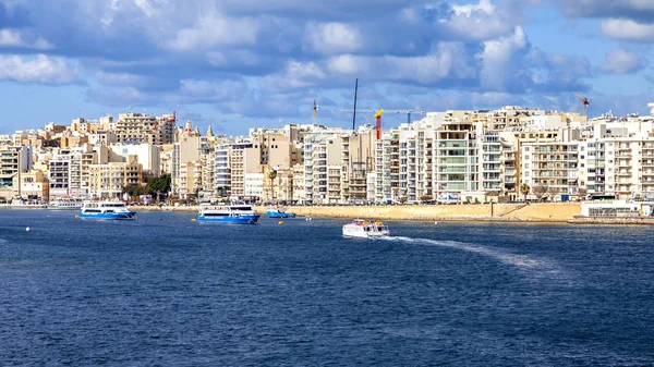 Sliema Malta Enero 2019 Complejo Arquitectónico Del Hermoso Terraplén Bahía — Foto de Stock