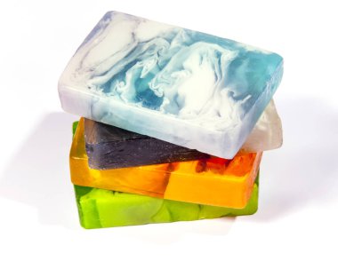 El yapımı çok renkli doğal kozmetik sabun