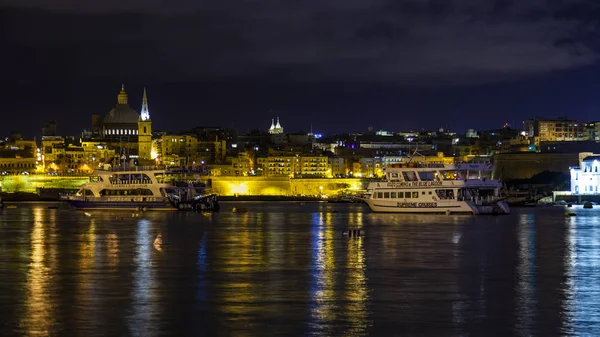 Sliema Malta Gennaio 2019 Guardi Notte Pittoresco Argine Della Baia — Foto Stock