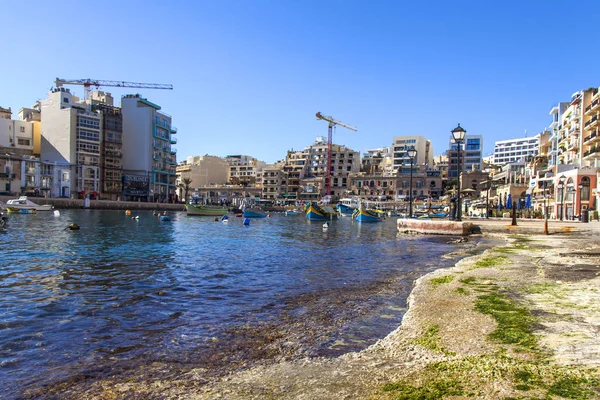San Giljan Malta Enero 2019 Paseos Barcos Pesca Pintoresca Bahía — Foto de Stock
