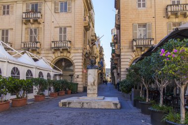 Valletta, Malta, üzerinde 8 Ocak 2019. Tarihi bina çevresinde bir mimari kompleksi. 