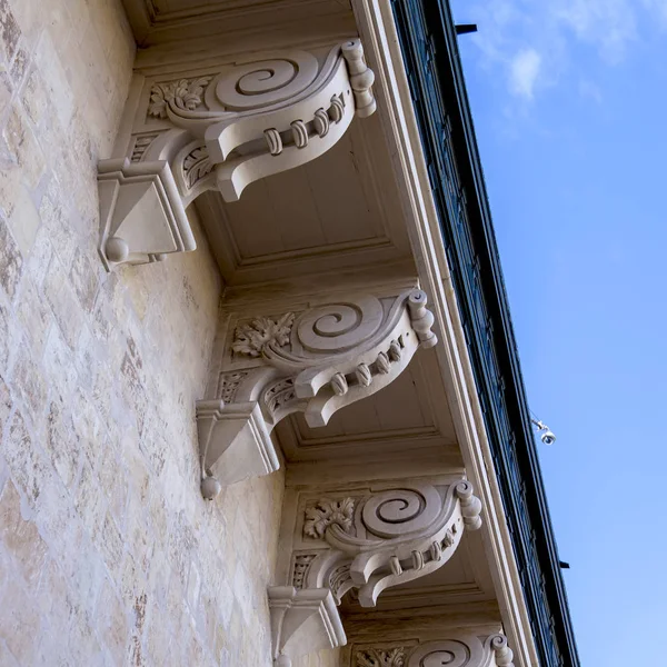 Valletta Malta Gennaio 2019 Tradizionali Balconi Pittoreschi Caratteristici Delle Vecchie — Foto Stock