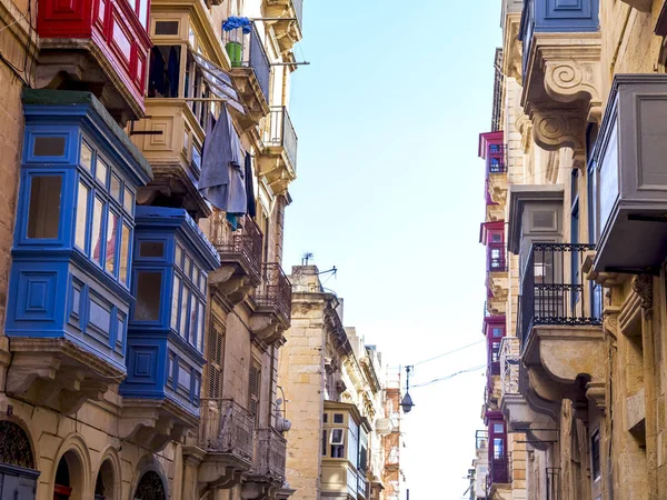 Valletta Malta Ledna 2019 Charakteristika Starých Městských Domů Různé Malebné — Stock fotografie