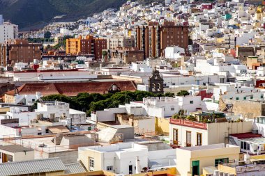 Las-Palmas Gran Canaria, Ispanya, 8 Ocak 2018. Katedralin anket platformundan şehrin merkezi kısmının bir görünümü