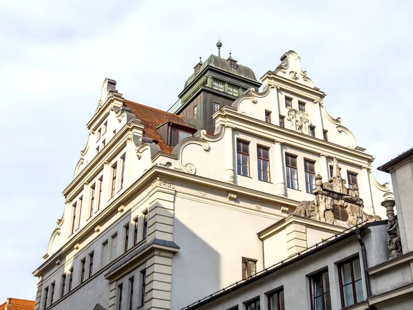 München Saksa Elokuuta 2018 Baijerin Pääkaupungille Tyypillisen Rakennuksen Julkisivun Sirpale — kuvapankkivalokuva