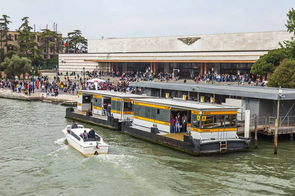 Venedig Italien Den April 2019 Utsikt Över Canal Grande Pir — Stockfoto