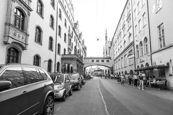Monachium Niemcy Sierpnia 2018 Typowa Architektura Miasta Ulica Alstadt Stare — Zdjęcie stockowe