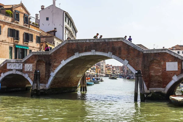 Venice Italy April 2019 Canal Embankment One Historic Districts Venice — Stock Photo, Image