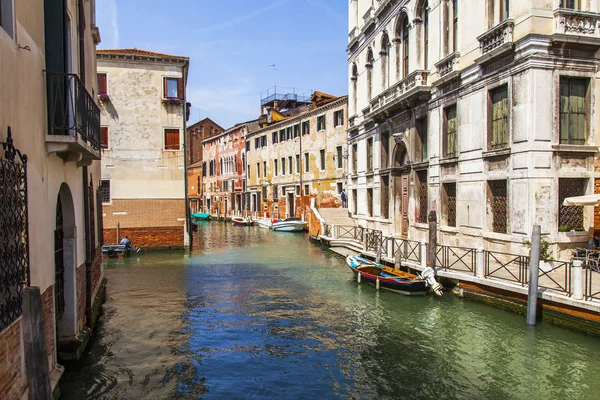 Venise Italie Avril 2019 Canal Étroit Pittoresque Typique Venise Les — Photo