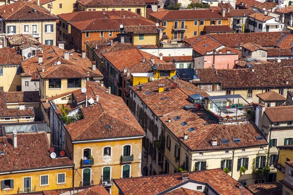 Verona Itália Abril 2019 Uma Vista Cidade Com Miradouro Uma — Fotografia de Stock