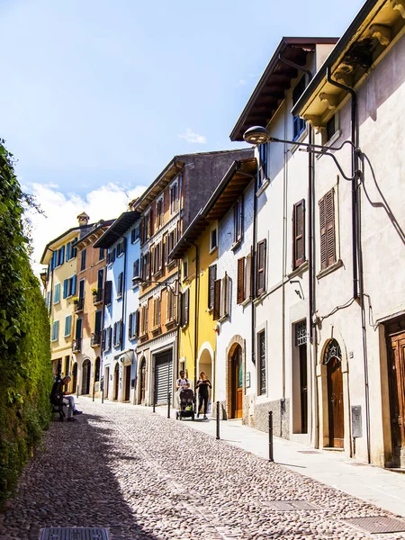데센자노 가르다 이탈리아 2019년 27일 이탈리아 북부의 거리의 전통적인 — 스톡 사진