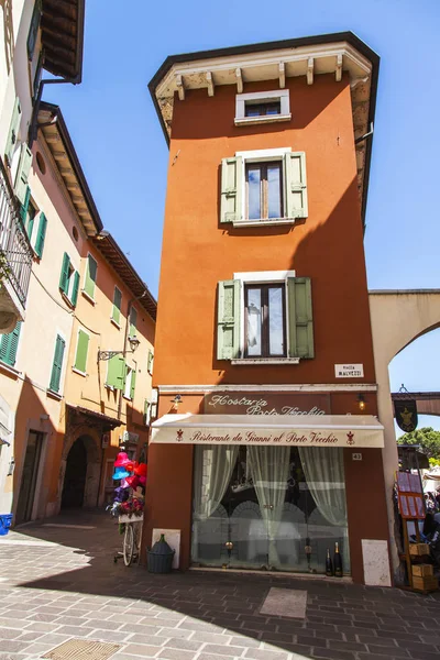 Desenzano Del Garda Italien April 2019 Urban View Ein Traditioneller — Stockfoto