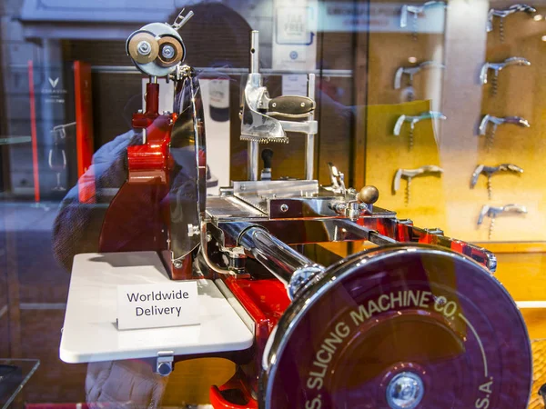 Verona Italy April 2019 Vintage Units Kitchen Show Window Shop — Stock Photo, Image