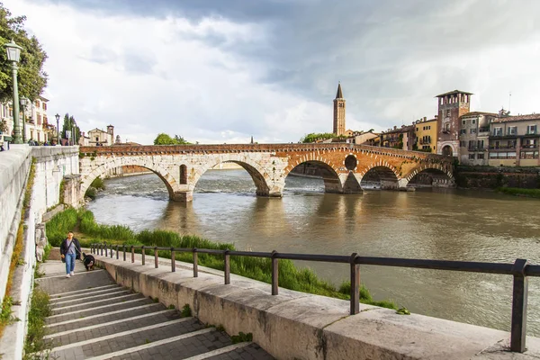 Verona Italien April 2019 Ein Blick Auf Den Adige Fluss — Stockfoto