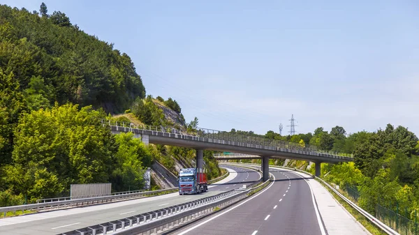 Ljubljana Slovenia August 2019 Highway Conducting Mediterranean Coast — Stock Photo, Image