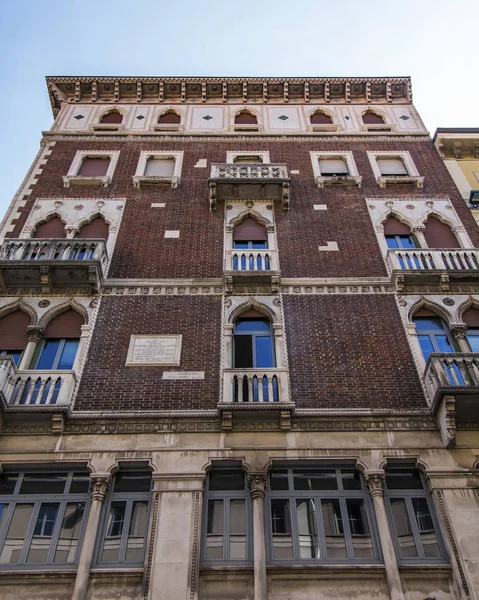 2019 Frammento Della Facciata Tipico Edificio Nel Centro Storico — Foto Stock