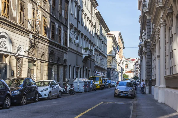 Trieste Italien Augusti 2019 Vacker Pittoresk Gata Den Historiska Delen — Stockfoto