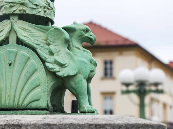 Ljubljana Slovenya Ağustos 2019 Pitoresk Ejderha Heykel Zmajski Süslüyor — Stok fotoğraf