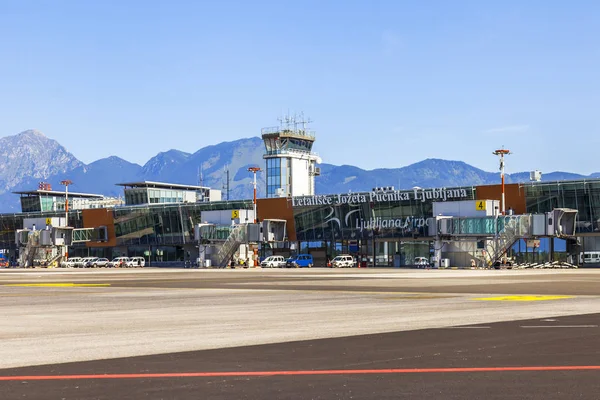 Ljubljana, Slovenya, 10 Ağustos 2019. Ljubljana Uluslararası Havaalanı.