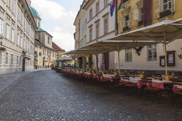 Liubliana Eslovenia Agosto 2019 Acogedora Cafetería Callejera Parte Histórica Ciudad —  Fotos de Stock