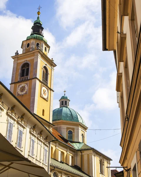 Lublaň Slovinsko Srpna 2019 Katedrála Svatého Mikuláše Jedna Hlavních Atrakcí — Stock fotografie