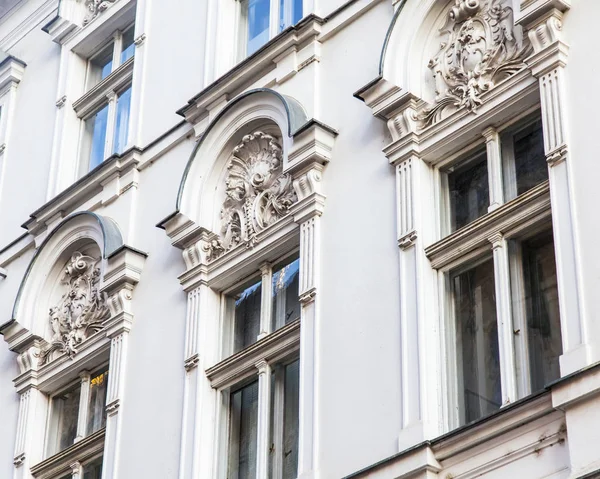 Liubliana Eslovenia Agosto 2019 Fragmento Fachada Del Edificio Histórico Estilo —  Fotos de Stock