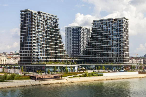 Belgrad Serbien August 2019 Moderne Mehrstöckige Gebäude Ufer Der Sava — Stockfoto