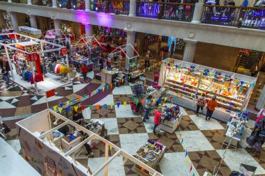 Moskova, Rusya, 27 Ağustos 2019. Merkez Çocuk Mağazasının İçi