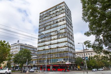 Belgrad, Sırbistan, 3 Ağustos 2019. Modern mimari topluluğun bir parçası.. 